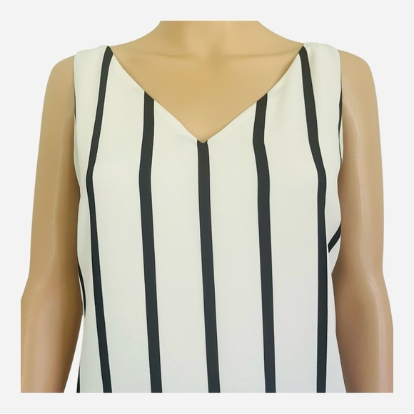 Express preppy boxy flowy lining sleeveless top blouse M white black striped - Picture 2 of 10